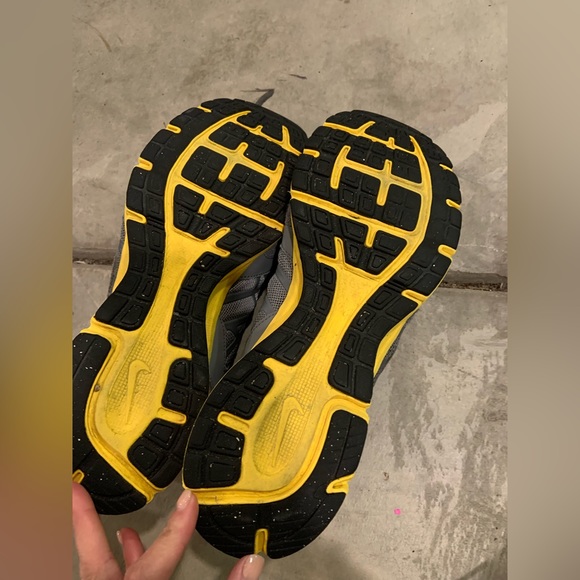 COPY - Men’s Nike shoes - Picture 3 of 5